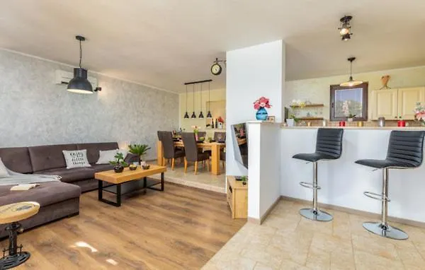 Tramontana 빌라 Jadreški