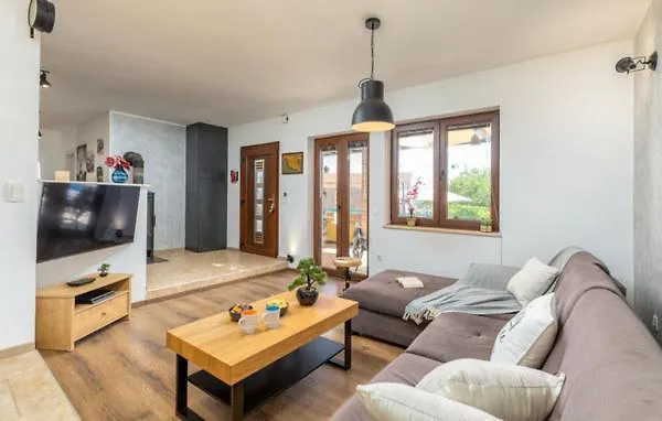 Tramontana 빌라 Jadreški