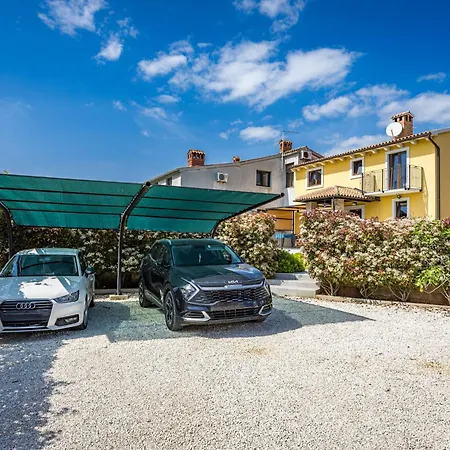 Tramontana Near Pula For 6 Persons With 30m2 Private Pool * Jadreški
